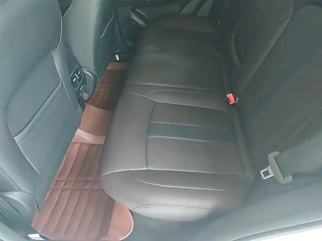 GAC Trumpchi Trumpchi GS4 2018 235T Automatic 2WD Luxury Smart Connect фото 17