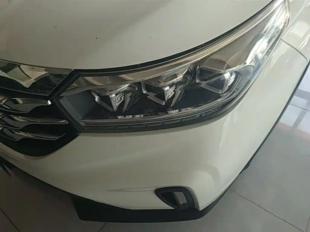 GAC Trumpchi Trumpchi GS4 2018 235T Automatic 2WD Luxury Smart Connect фото 24