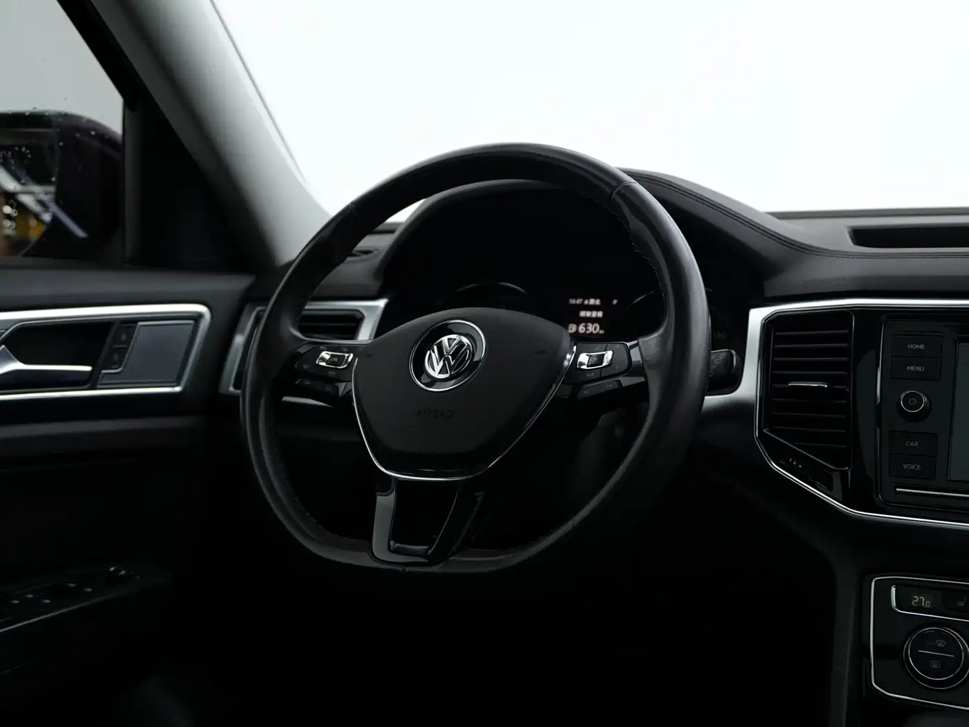 Volkswagen Teramont 2019 330TSI 2WD Luxury China VI фото 11