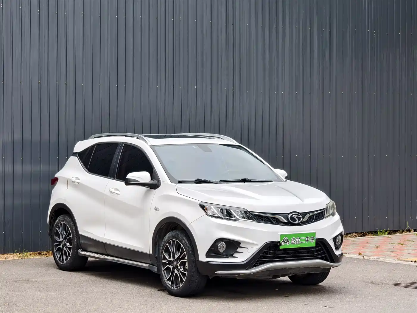 Soueast DX3 2017 2018 1.5T CVT Premium
