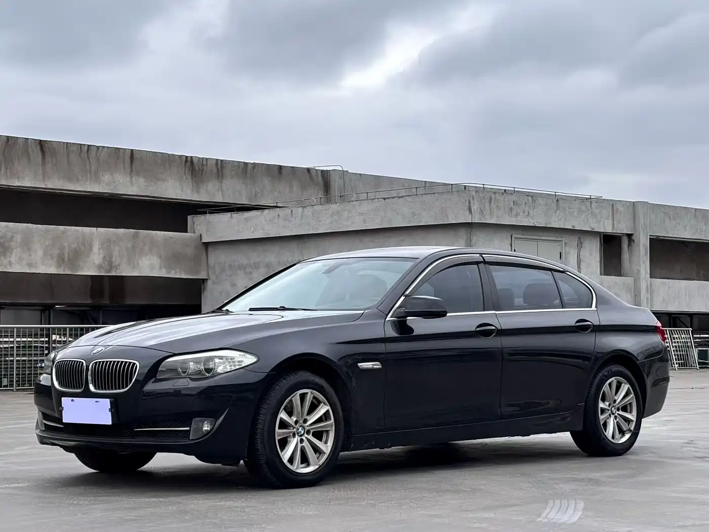 BMW 5 Series 2012 520Li Elegance