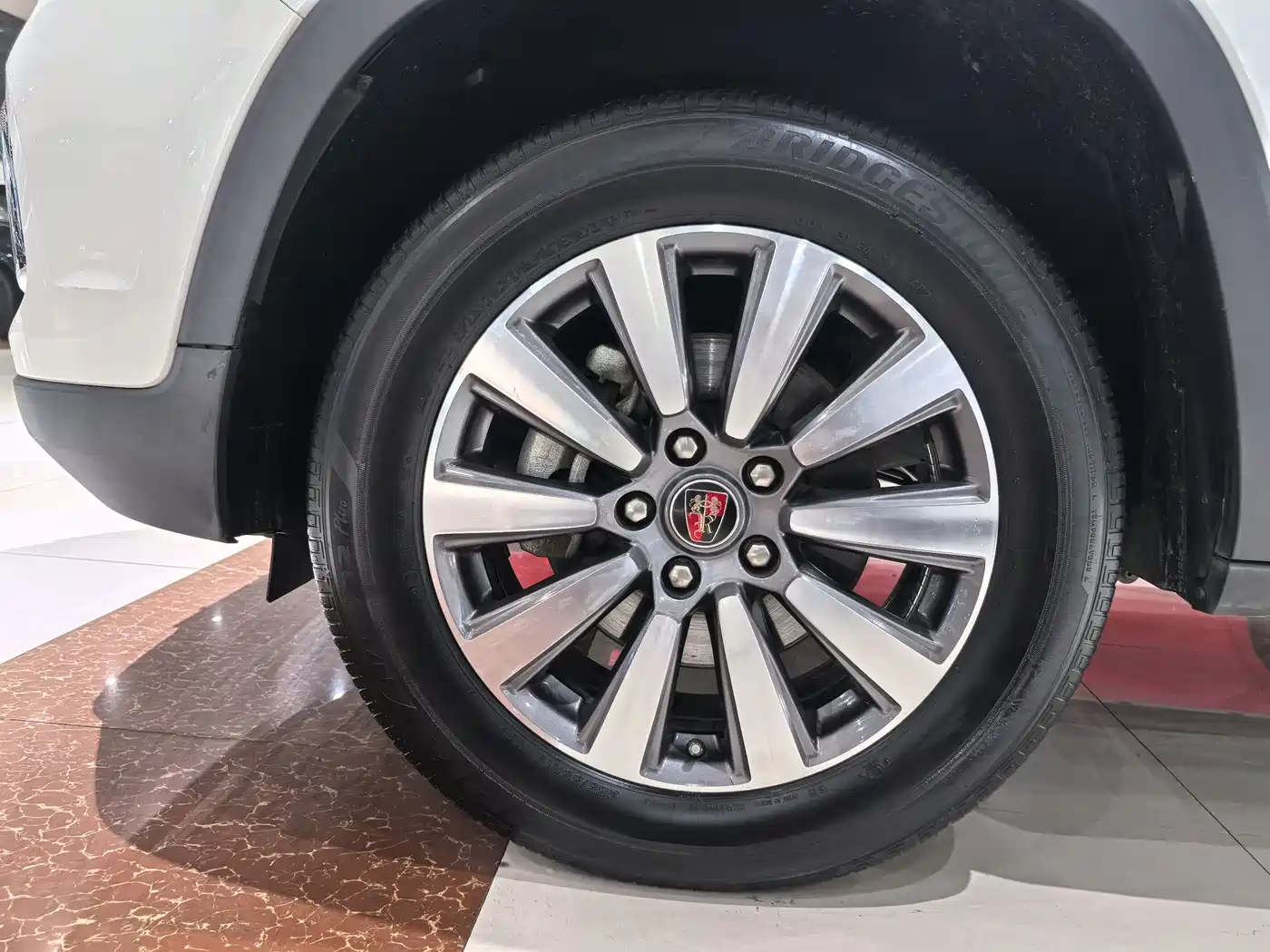 Roewe RX8 2023 2019 30T Intelligent Internet 2WD Flagship Edition