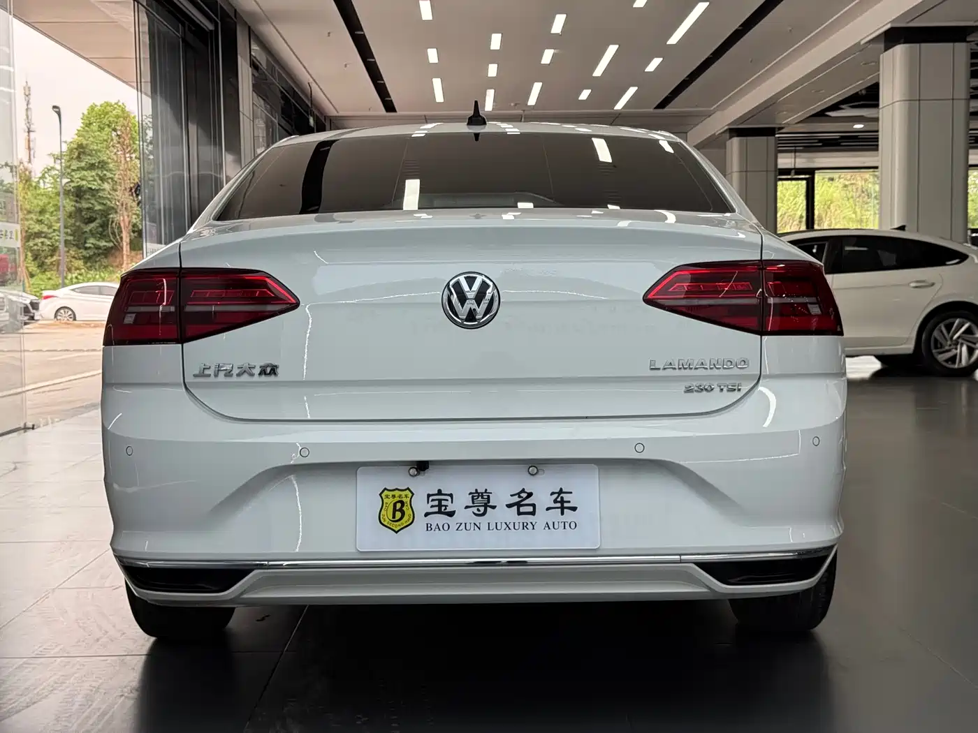 Volkswagen Lamando 2021 230TSI DSG Fashion Edition фото 4