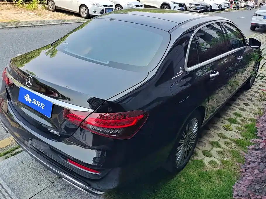 Mercedes-Benz E-Class 2023 Facelift E 300 L Luxury фото 3