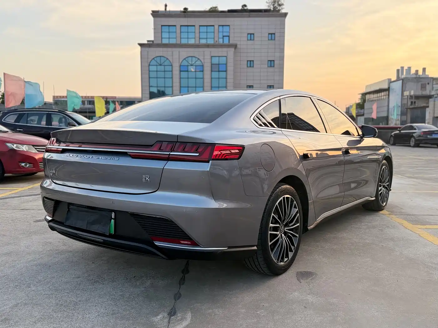 BYD Han 2020 EV Extended Range Luxury фото 5