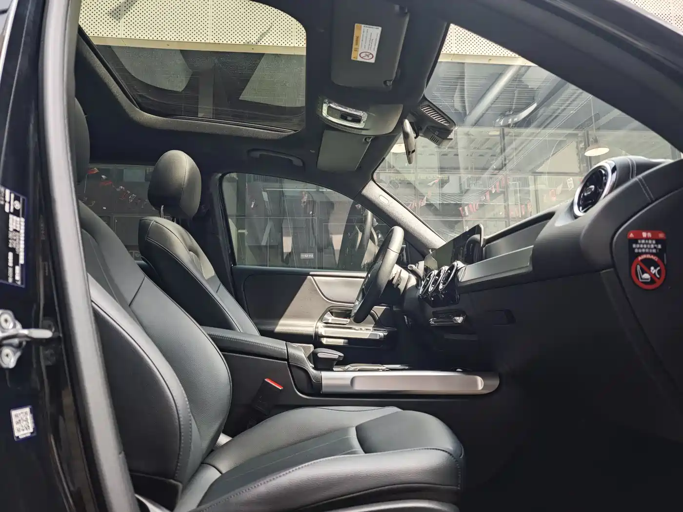 Mercedes-Benz GLB 2022 Facelift GLB 200 Fashion Style фото 4