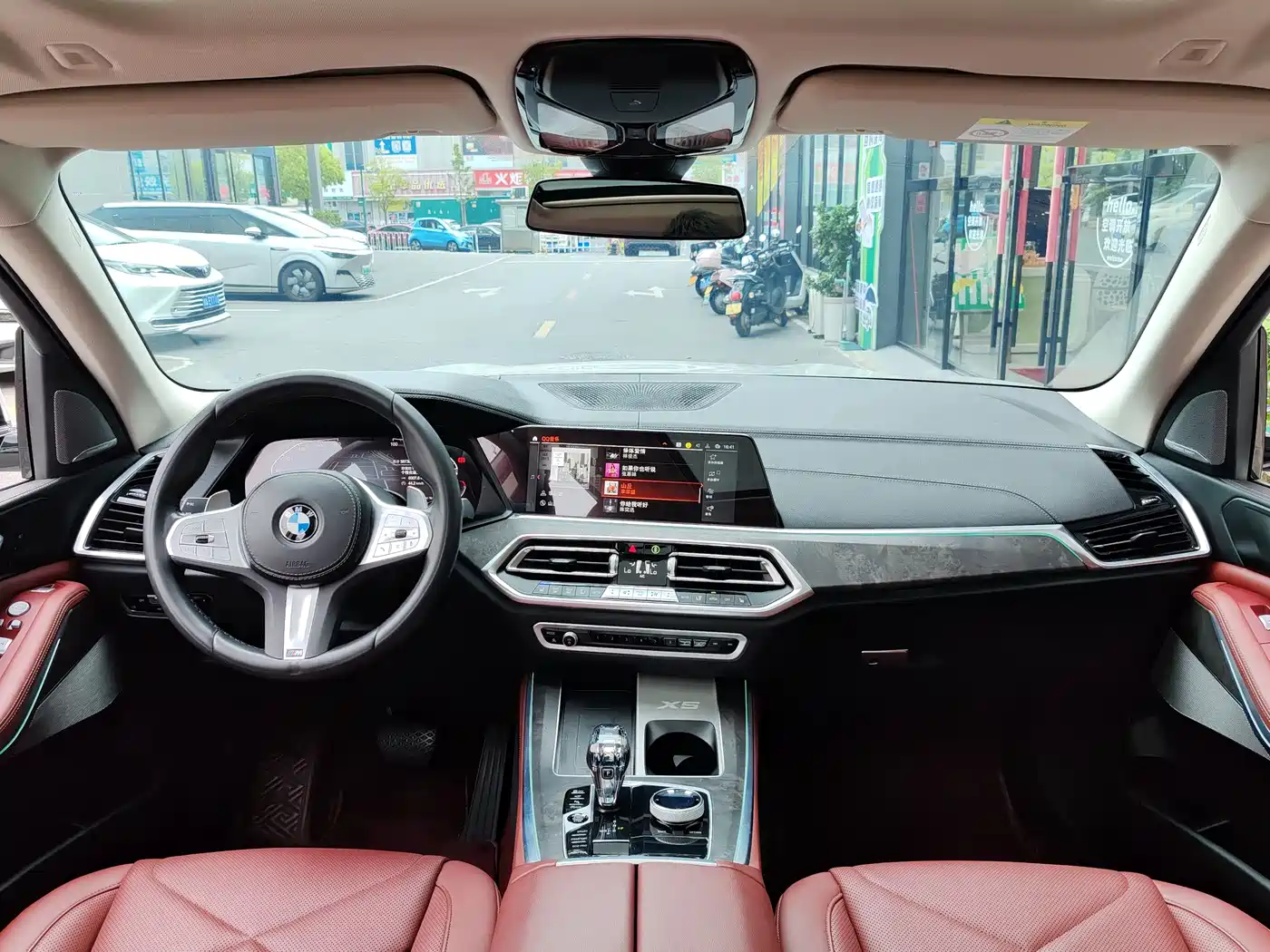 BMW X5 2022 Facelift xDrive 30Li Premium M Sport Package фото 10