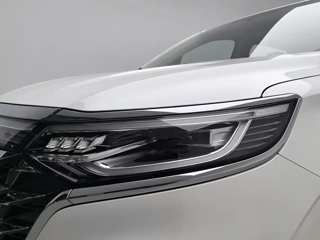 Roewe iMAX8 EV 2025 2025 Model 1.5T DMH Land Premium Edition