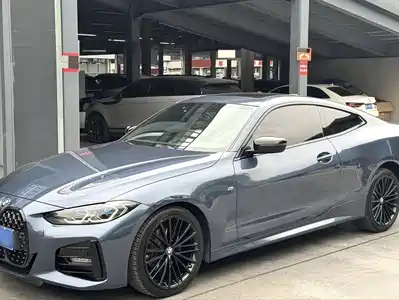BMW 4