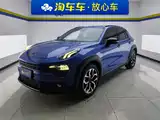 Фото 1 - Lynk & Co 02