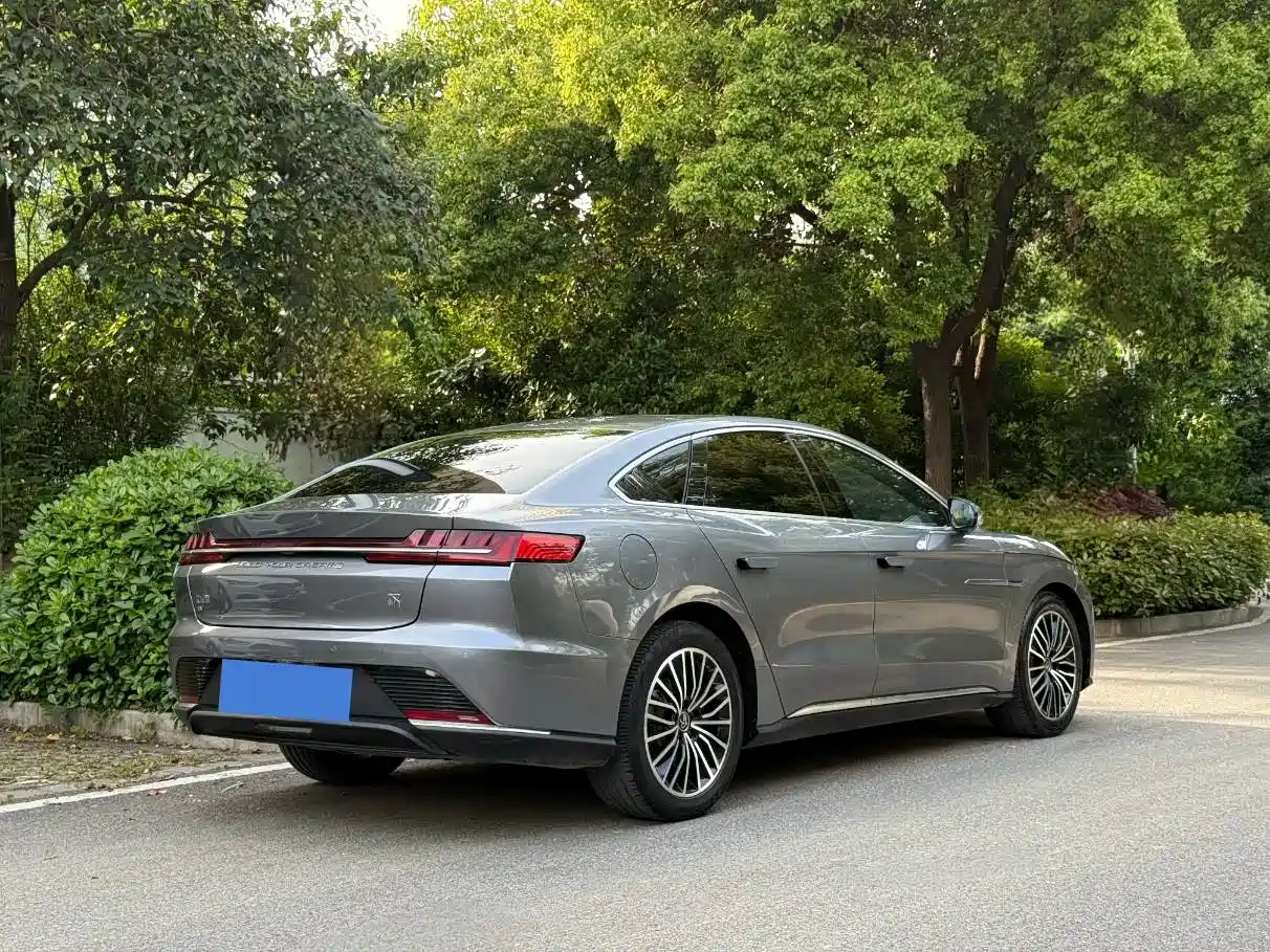 BYD Han 2021 EV Standard Range Luxury фото 3