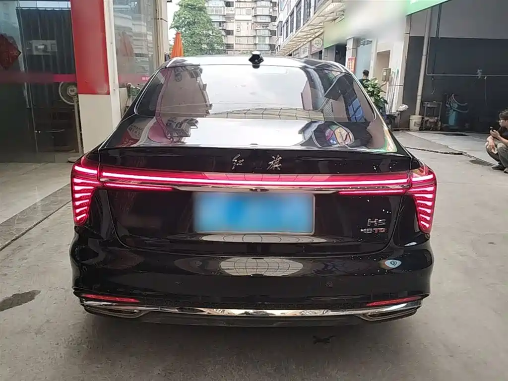 Hongqi H5 2023 2.0T Auto Smart Connect Flag Comfort фото 4