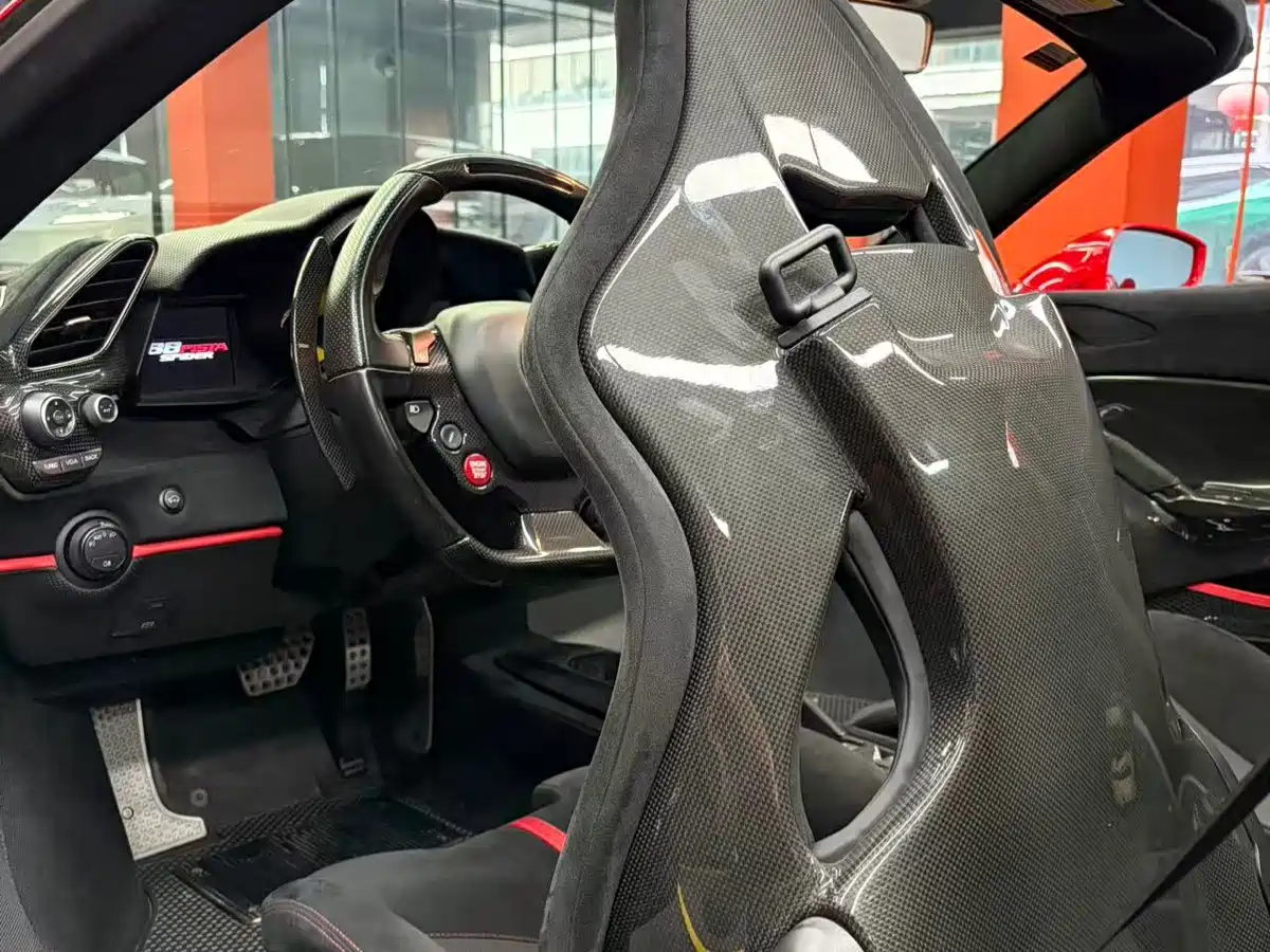 Ferrari 488 2020 2019 488 Pista Spider