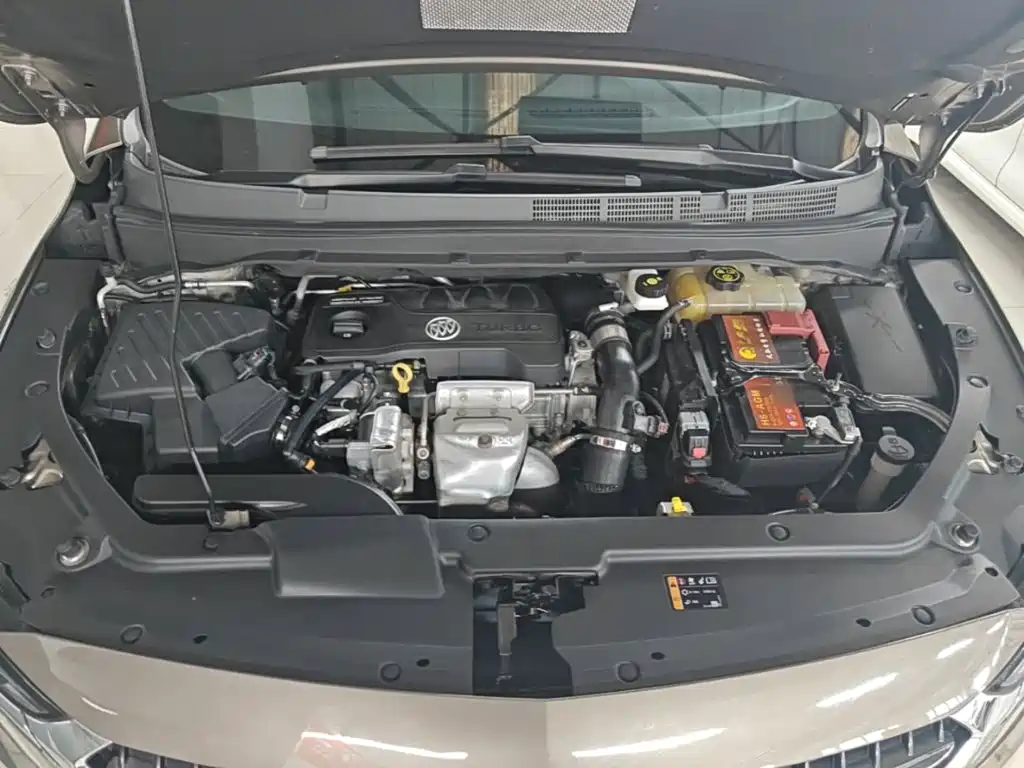 Buick GL6 2021 2021 323T Mild Hybrid Connected Luxury