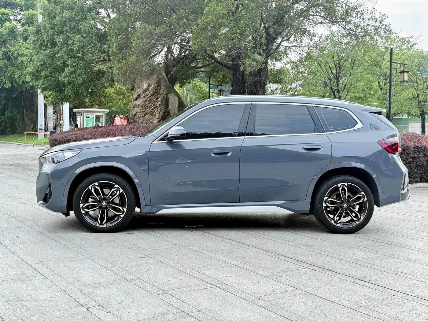 BMW X1 2024 sDrive25Li M Sport Package фото 4