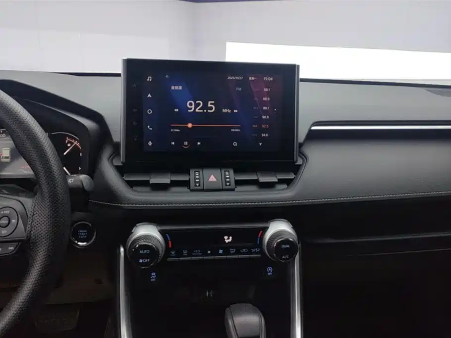 Toyota RAV4 Rongfang 2022 2.0L CVT 2WD Trend Plus Edition фото 13