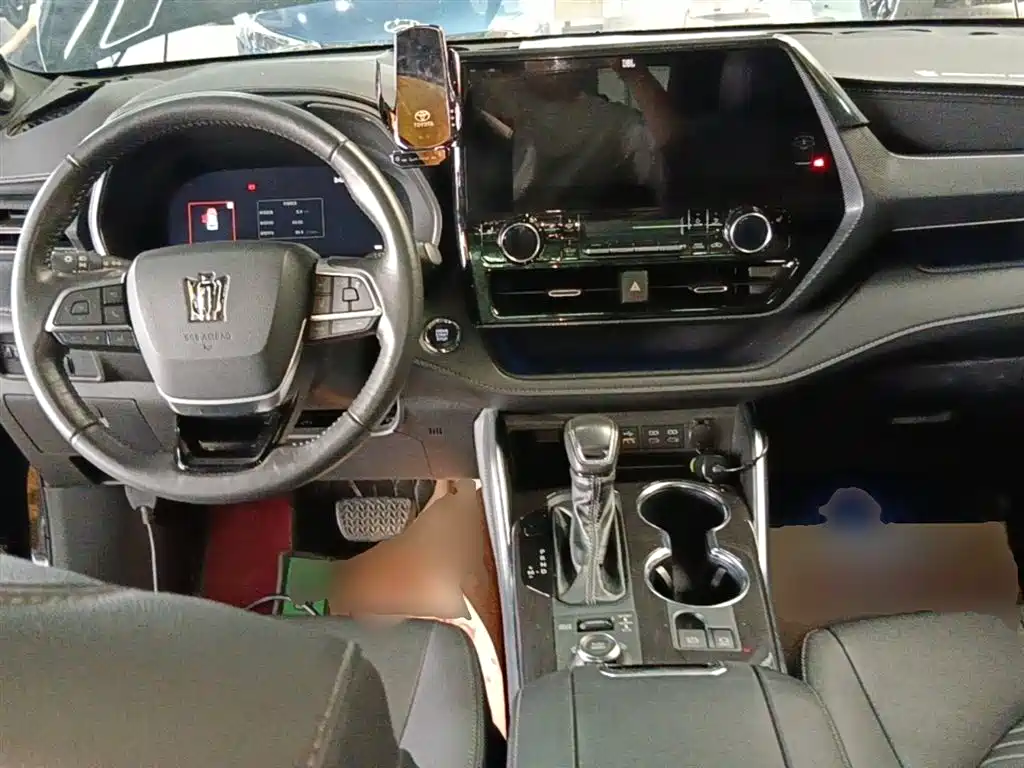 Toyota Crown Kluger 2022 2.0T 4WD Sporty Edition фото 10