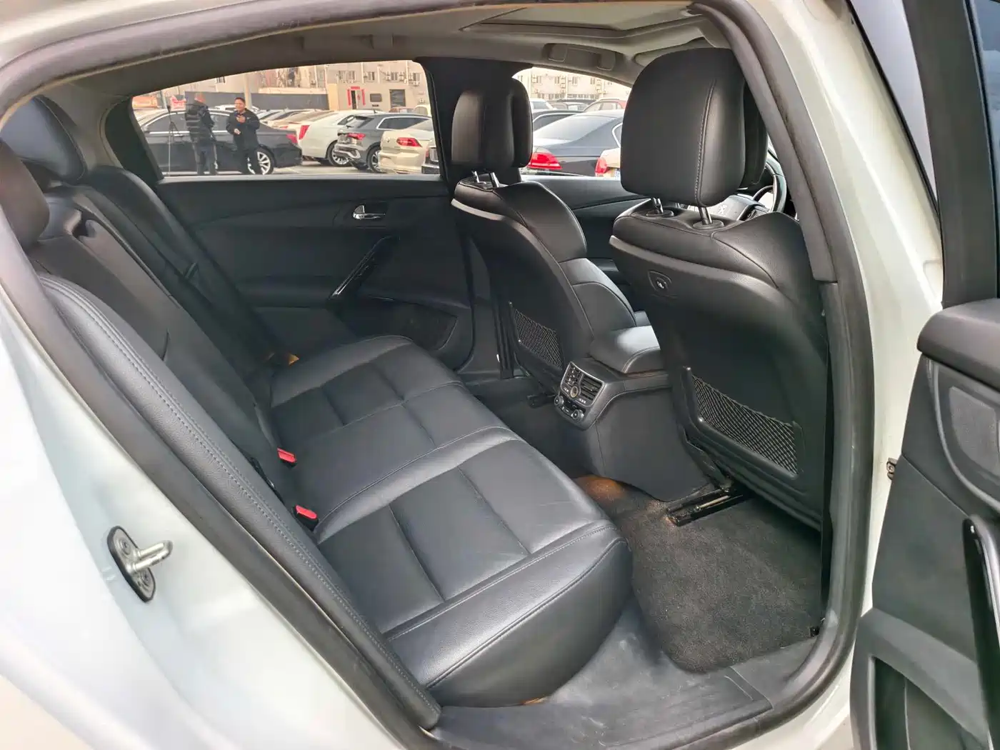 Peugeot 508 2012 2.3L Automatic Smart Edition фото 14
