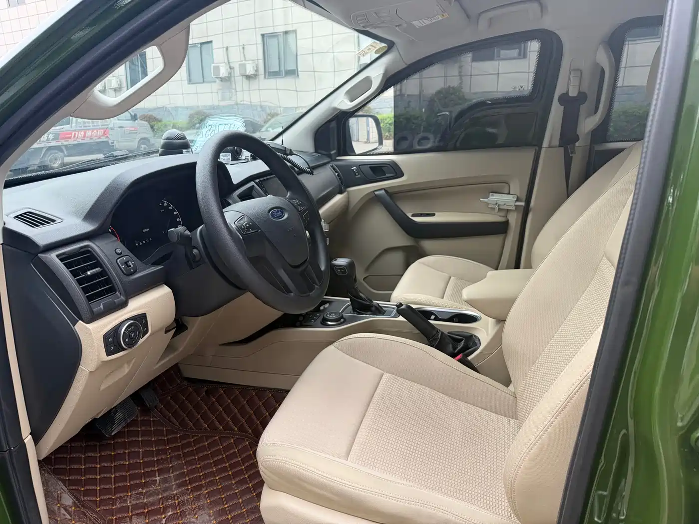 Ford Everest 2020 2.3T Gasoline Automatic 4WD Elite 5-seater фото 3