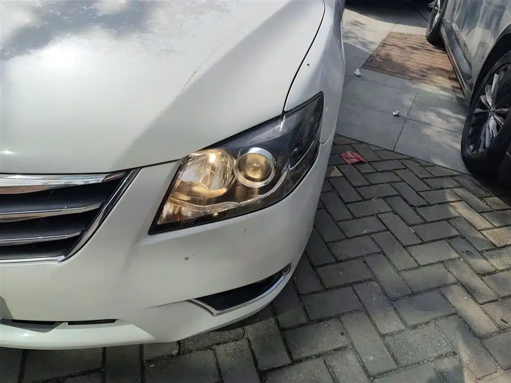 Toyota Camry 2013 200E Classic Elite Edition фото 24