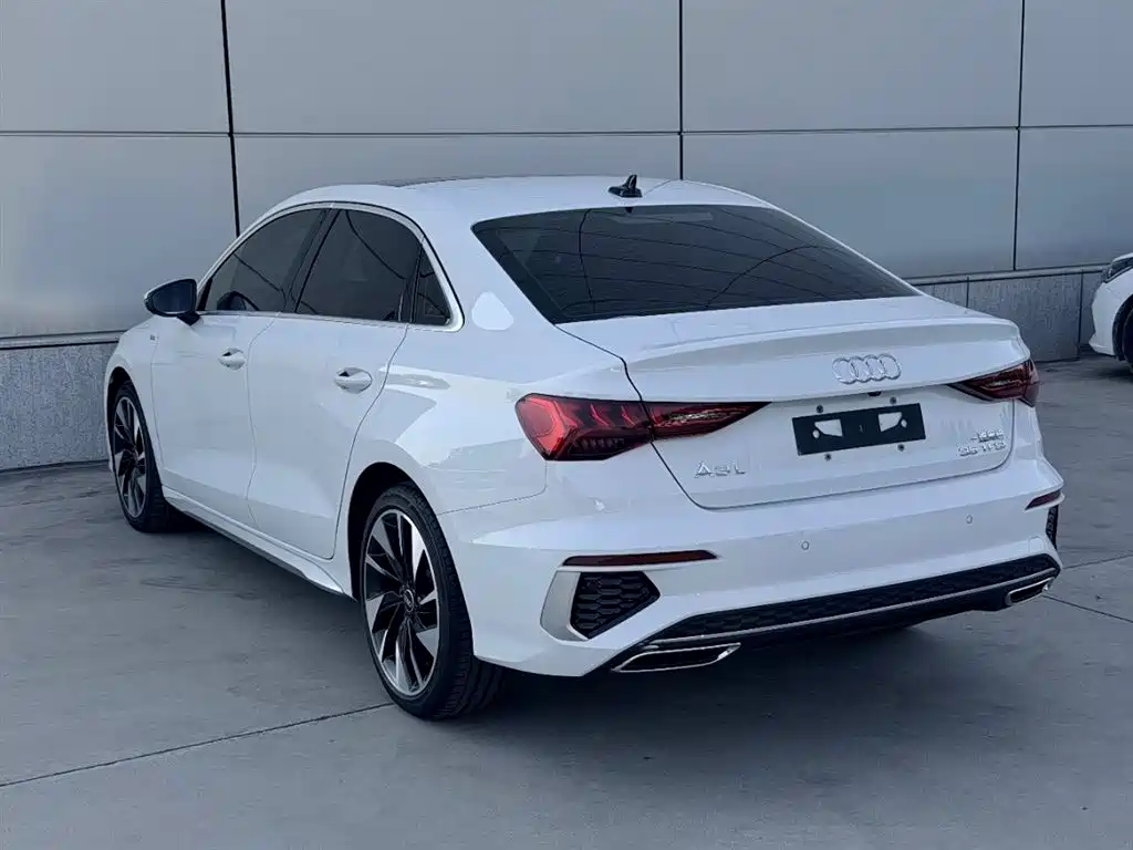 Audi A3 2022 A3L Limousine 35 TFSI Style Sport фото 10