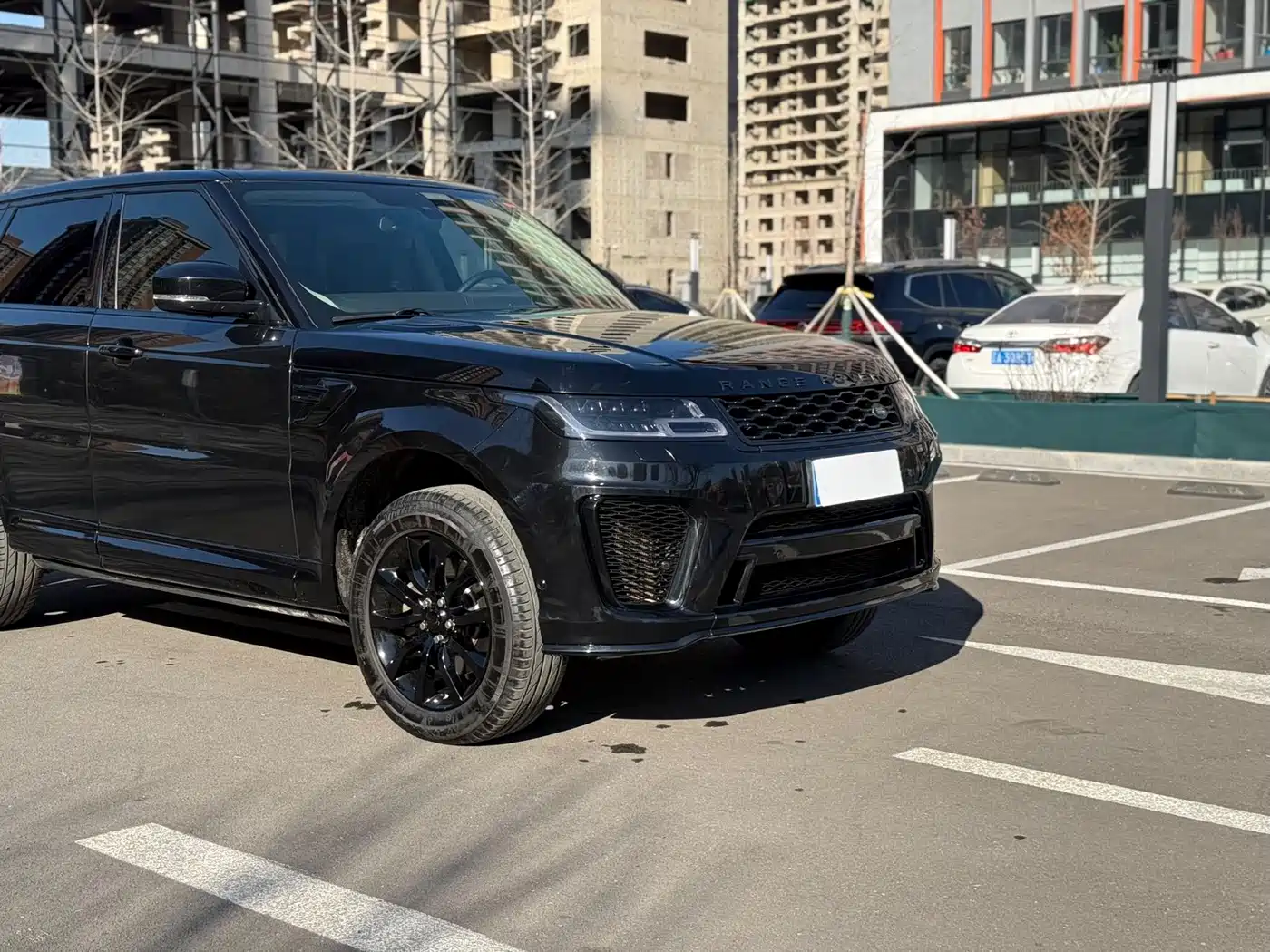 Land Rover Range Rover Sport 2014 3.0 SC V6 HSE фото 5