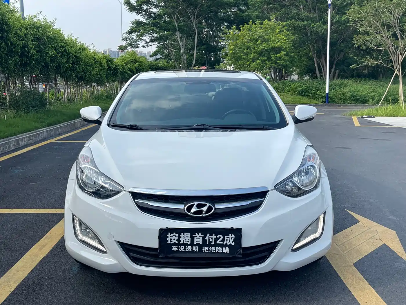 Hyundai Langdong 2015 1.6L Auto Exclusive фото 2