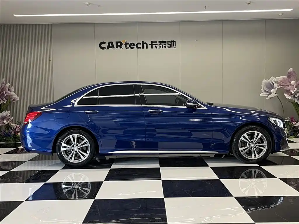 Mercedes-Benz C-Class 2016 C 200 L Sport фото 4