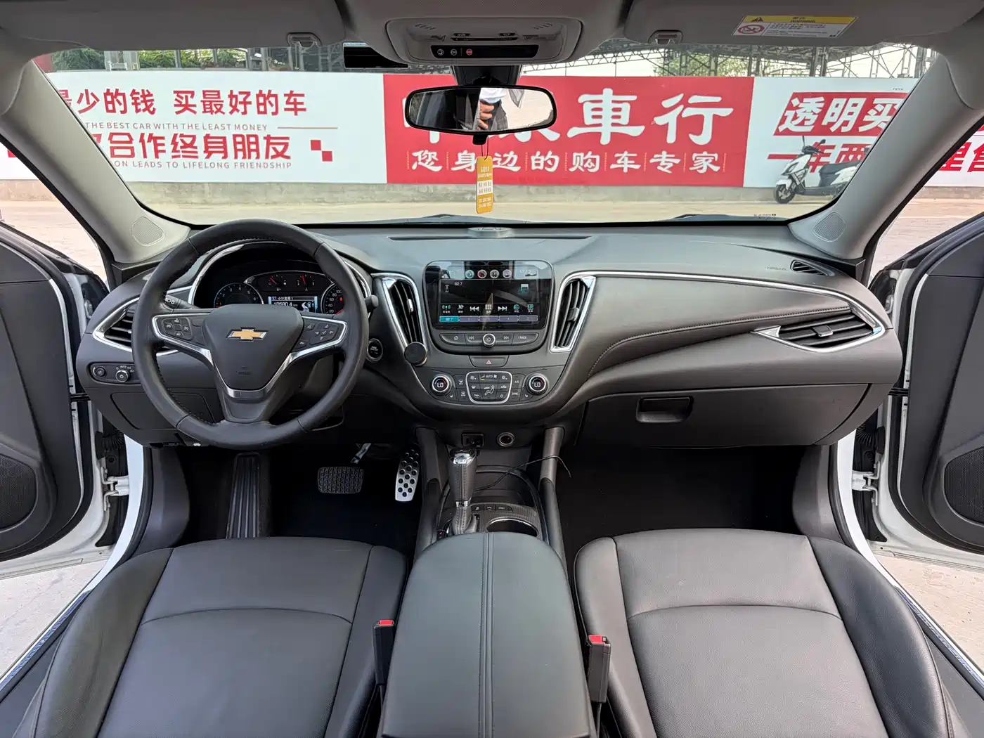 Chevrolet Malibu XL 2016 1.5T Dual-Clutch Ruishang Edition фото 9