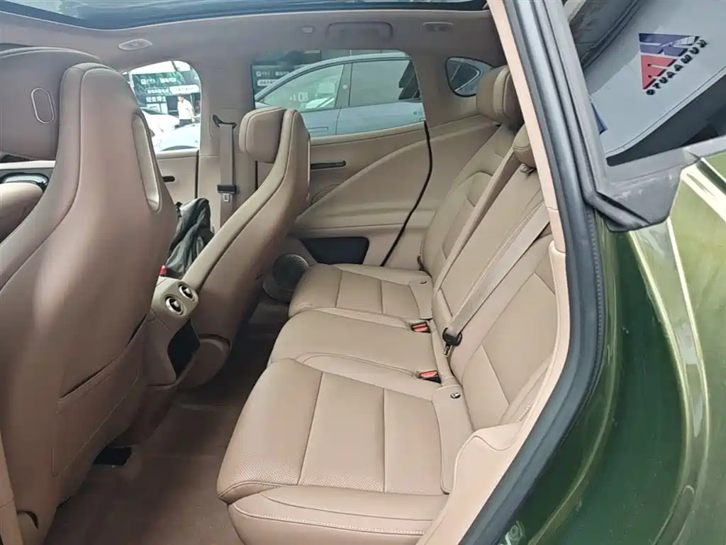 Avatr 07 2026 Ultra Extended Range AWD фото 17