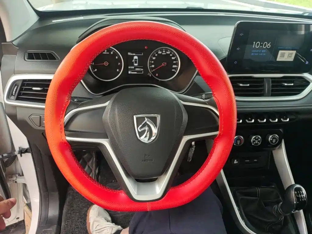 Baojun 530 2019 2019 1.5T Manual Elite 7-Seater China VI