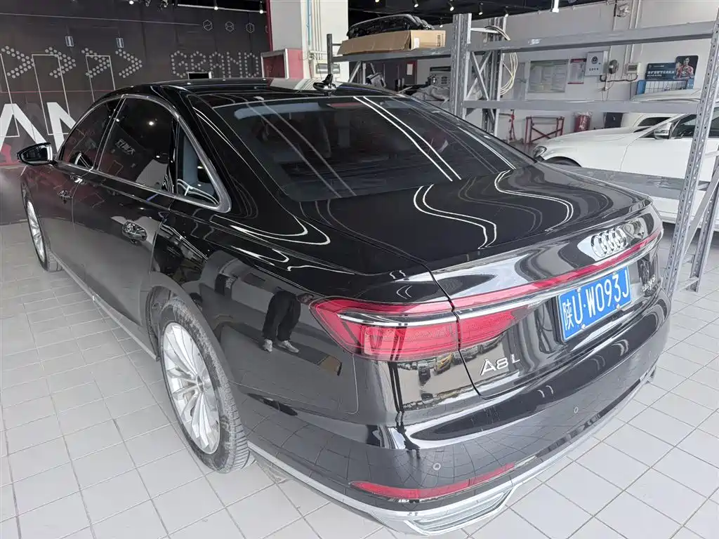 Audi A8 2018 A8L 55 TFSI quattro Launch Elite фото 3