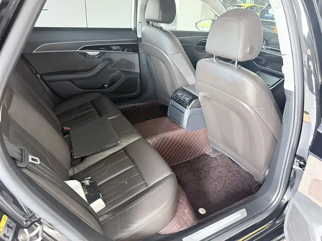 Audi A8 2018 A8L 55 TFSI quattro Launch Elite фото 12