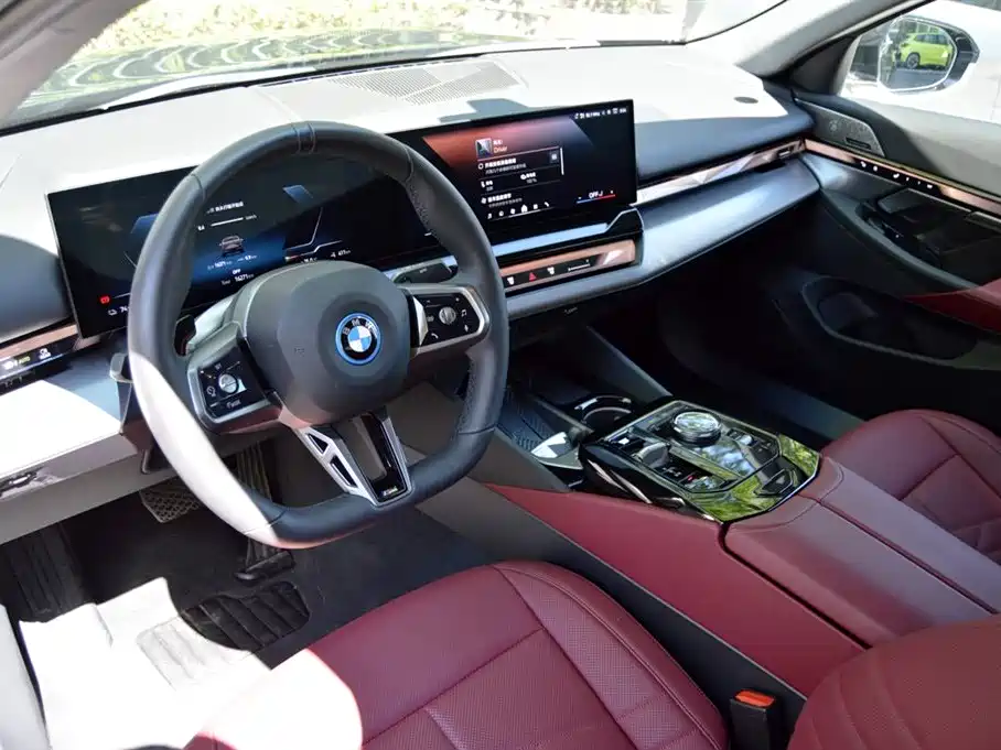 BMW i5 2025 2025 eDrive 40L M Sport Package