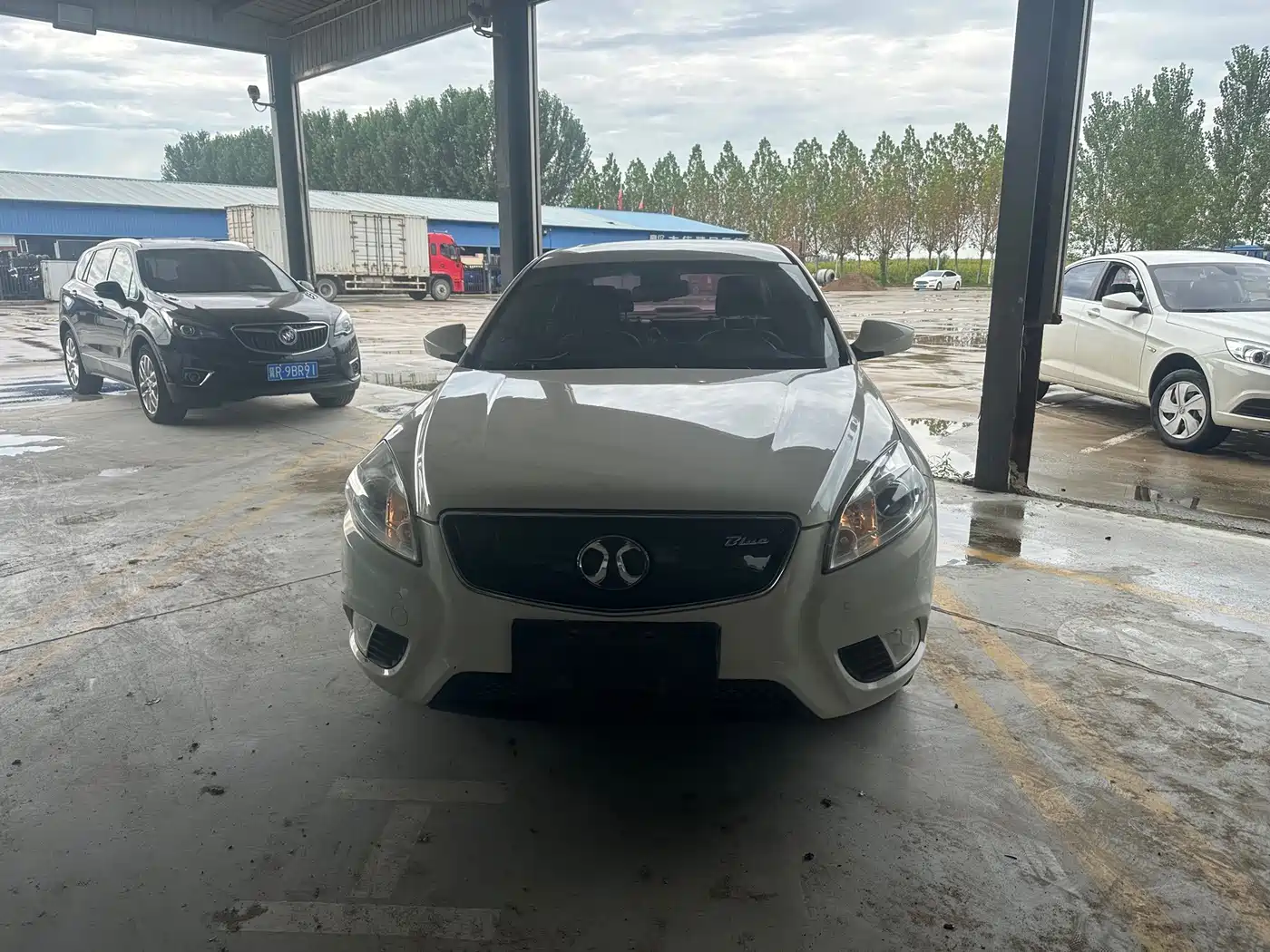 BAIC New Energy BAIC EU Series 2017 2017 EU400 Joy Edition