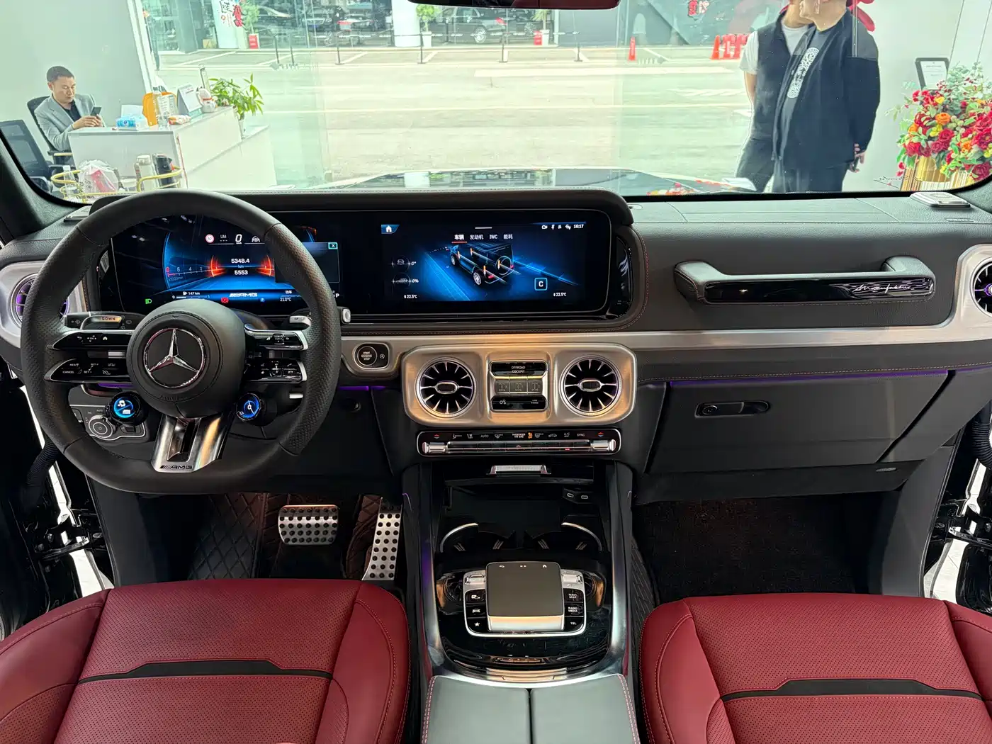 Mercedes-Benz G-Class AMG 2025 AMG G 63 фото 15
