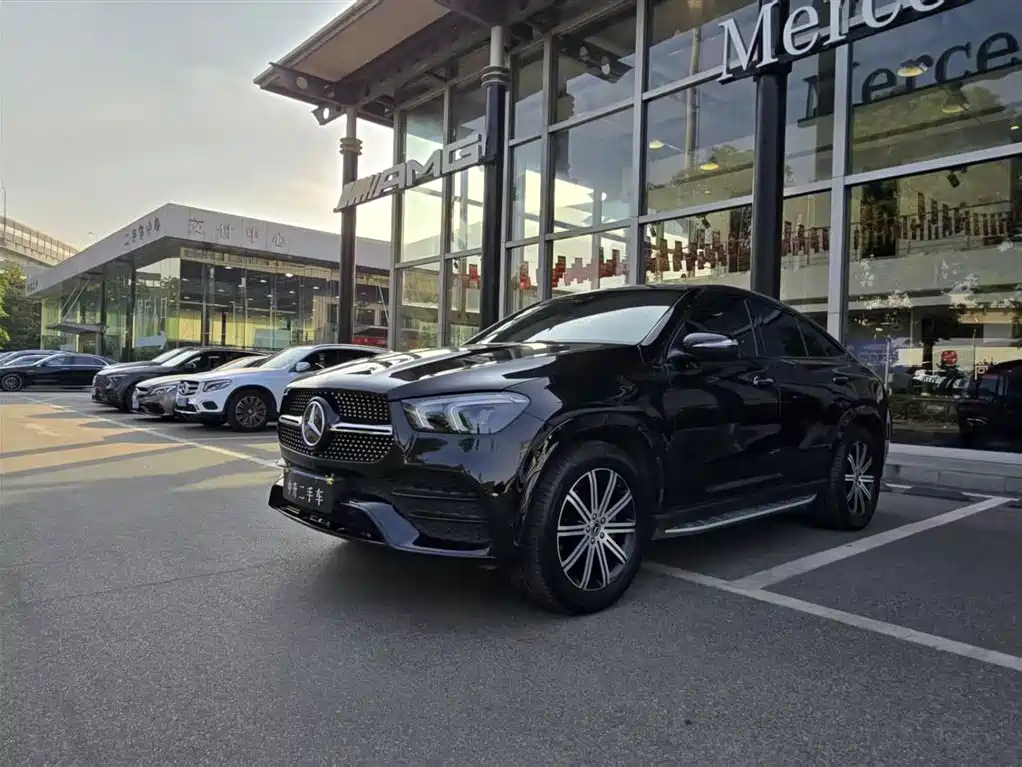Mercedes-Benz GLE Coupe 2020 GLE 350 4MATIC Coupe SUV Luxury фото 4