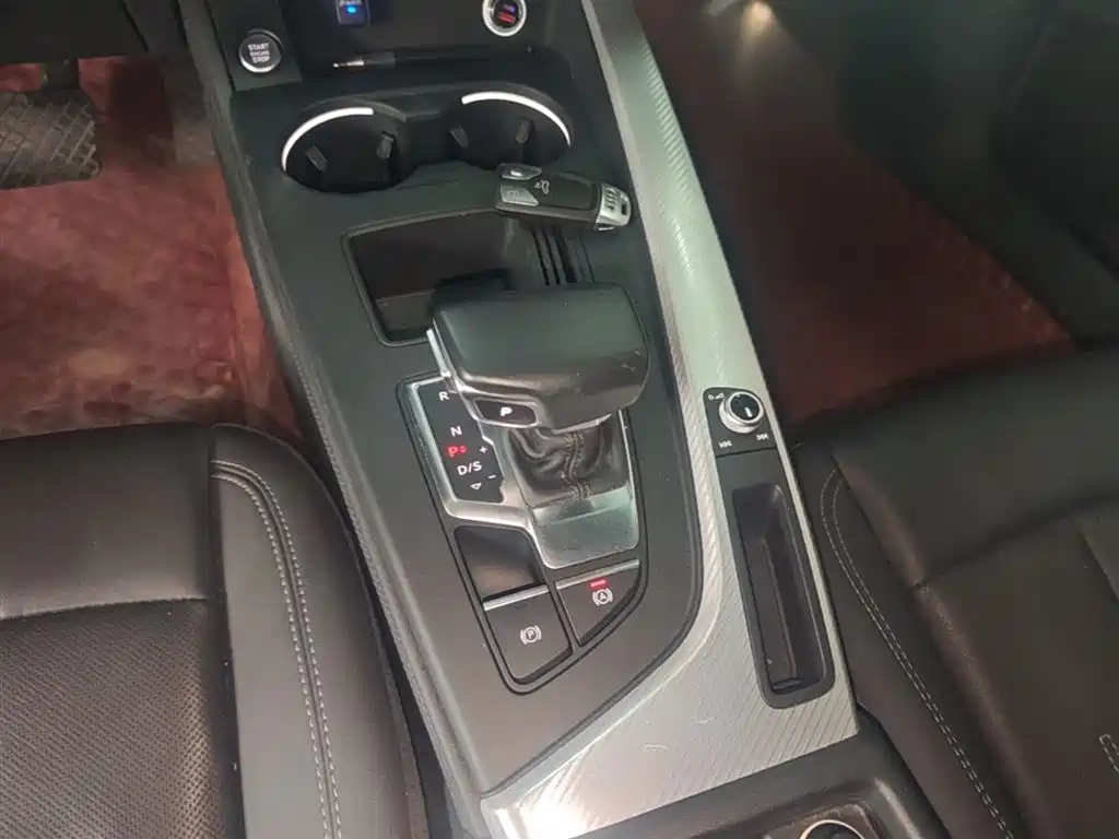 Audi A4L 2020 40 TFSI Fashion Elegance фото 14