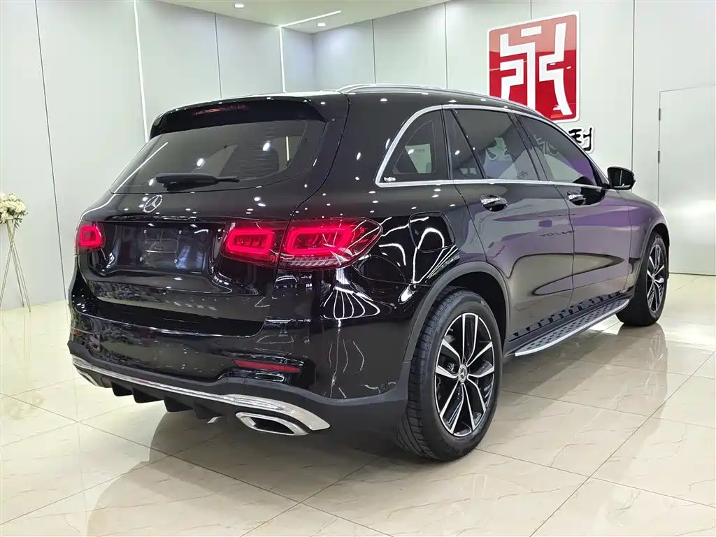 Mercedes-Benz GLC 2020 GLC 300 L 4MATIC Dynamic фото 6