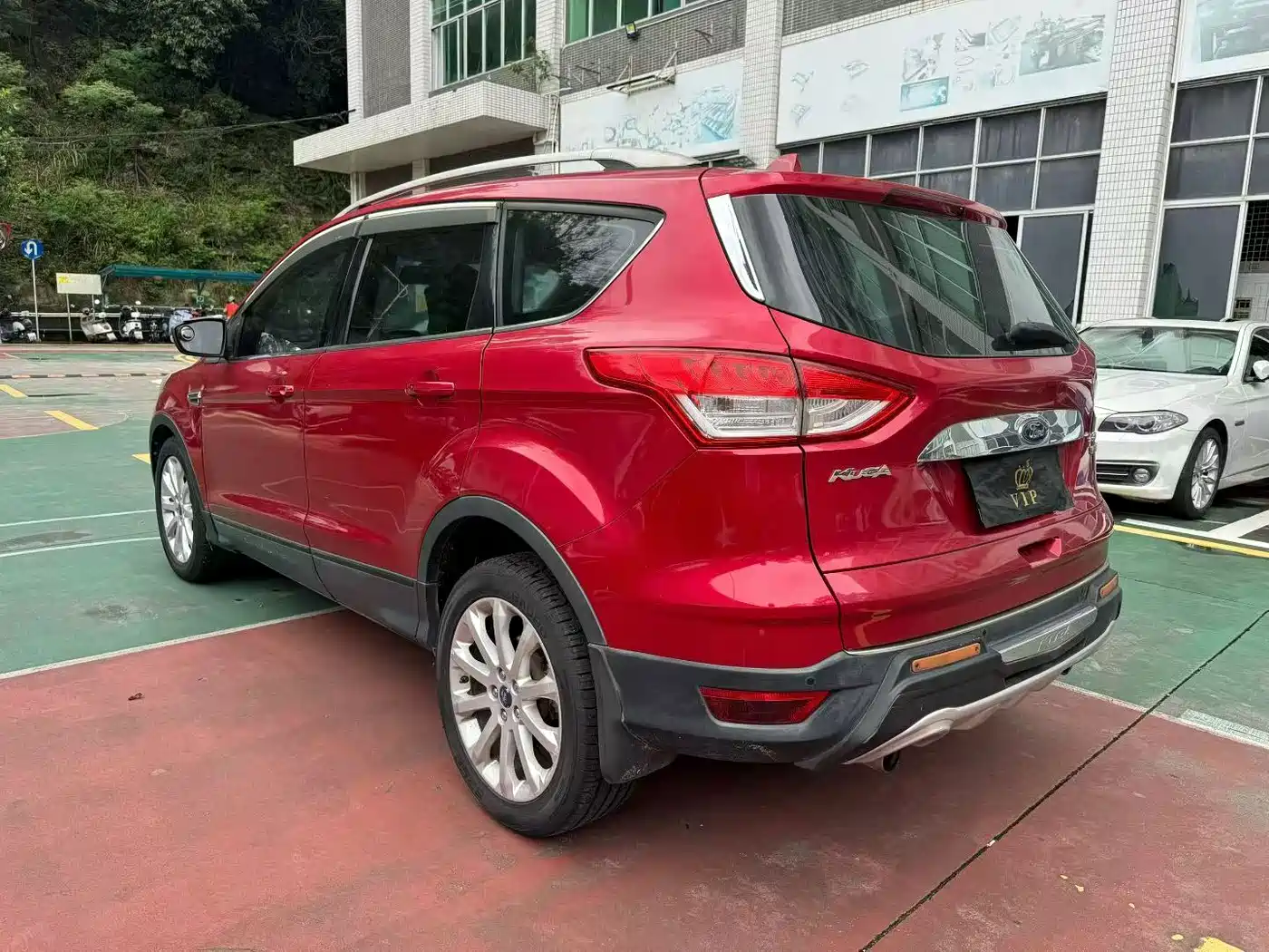 Photo 3 - Ford Kuga