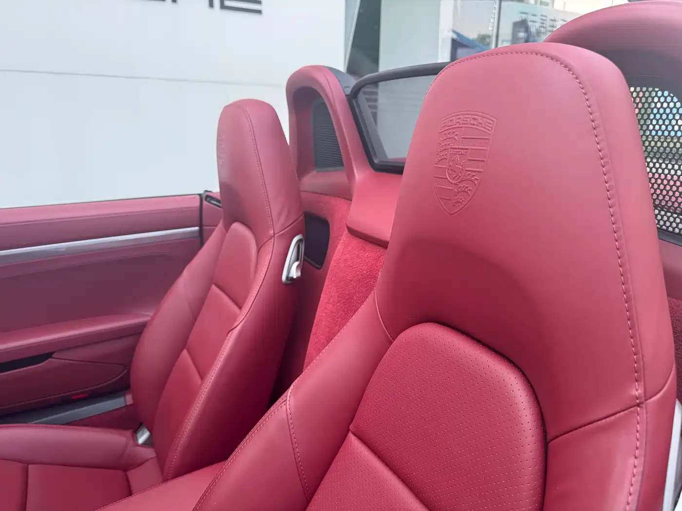 Porsche 718 2022 Boxster 2.0T фото 16