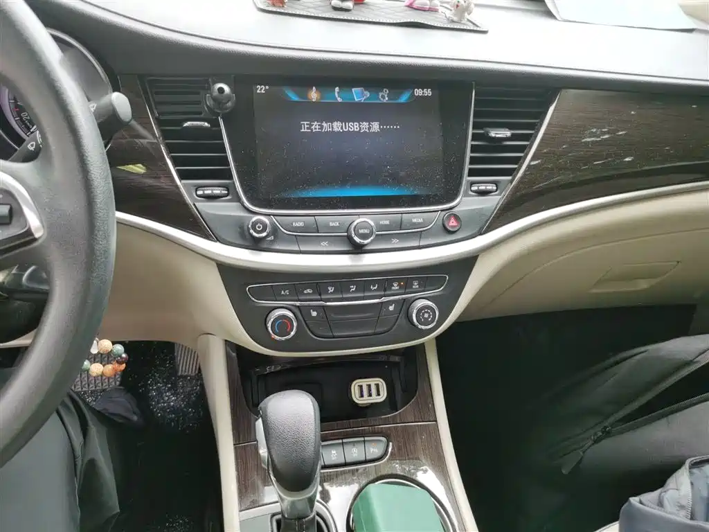 Buick Verano 2019 Sedan 15S Auto Leading фото 6
