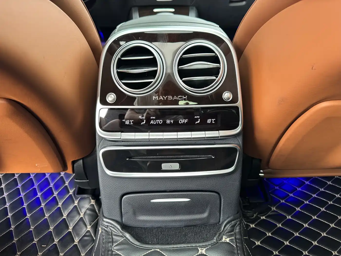 Mercedes-Benz Maybach S-Class 2020 S 450 4MATIC Collector's Edition фото 14