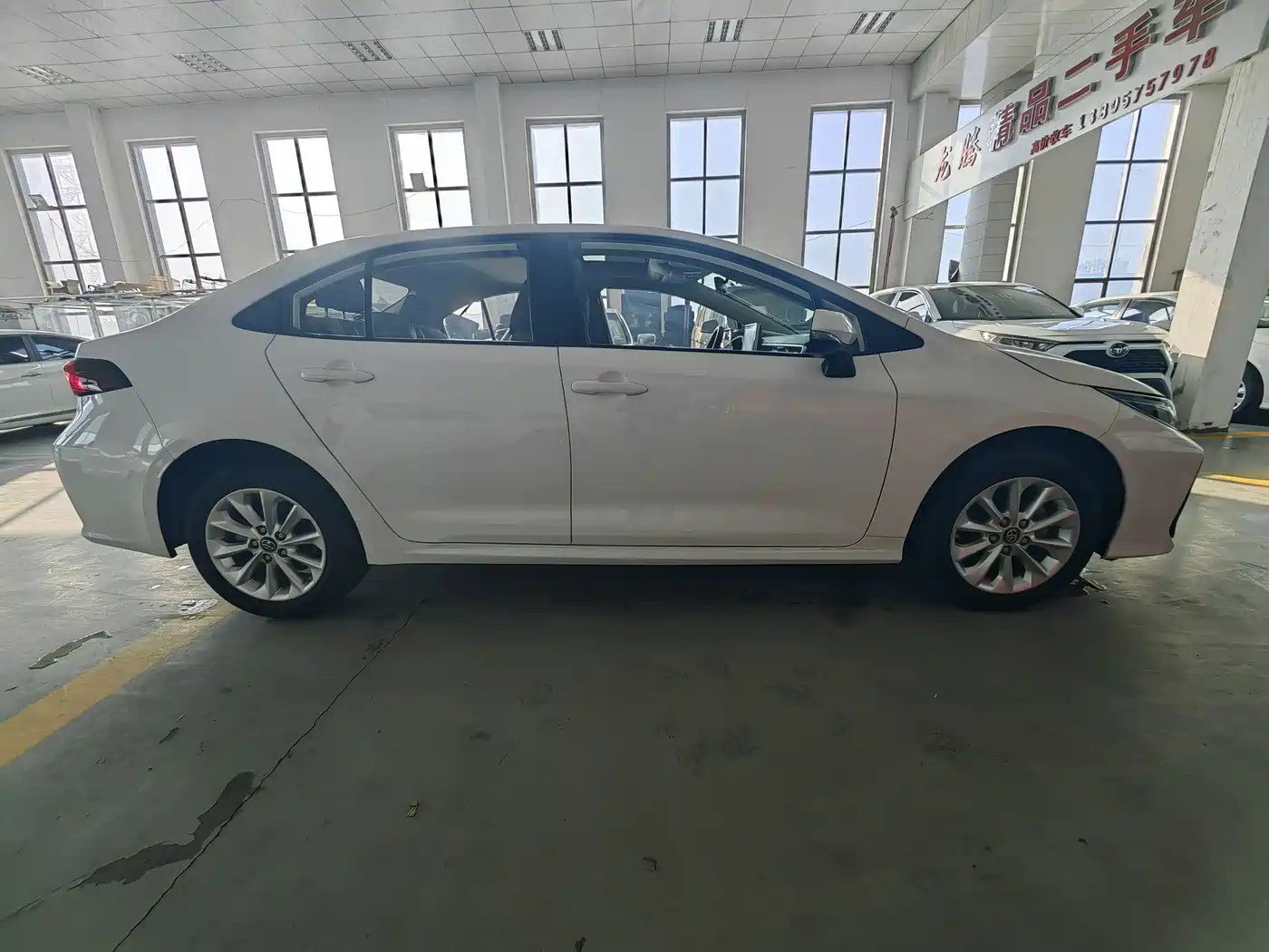Toyota Corolla 2021 1.2T S-CVT Elite PLUS Edition фото 7