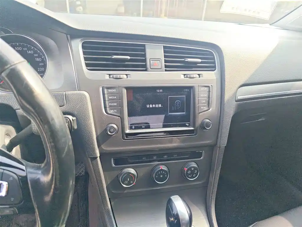Volkswagen Golf 2015 1.4TSI Automatic Comfort фото 9