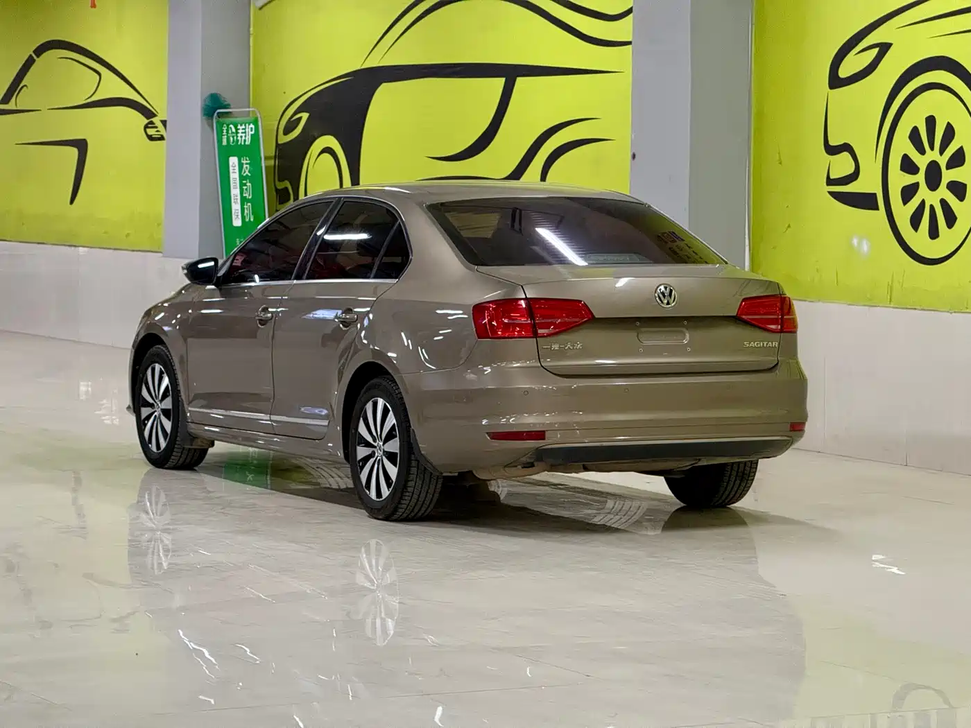 Volkswagen Sagitar 2017 1.6L Manual Comfort фото 6
