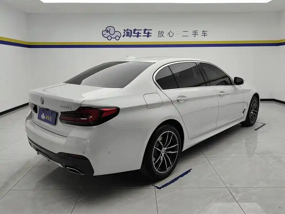 BMW 5 Series 2022 Model Second Facelift 525Li M Sport Package фото 3