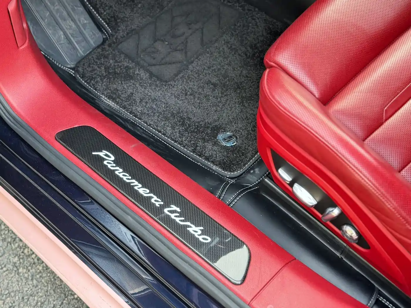 Porsche Panamera 2017 Panamera Turbo 4.0T фото 11