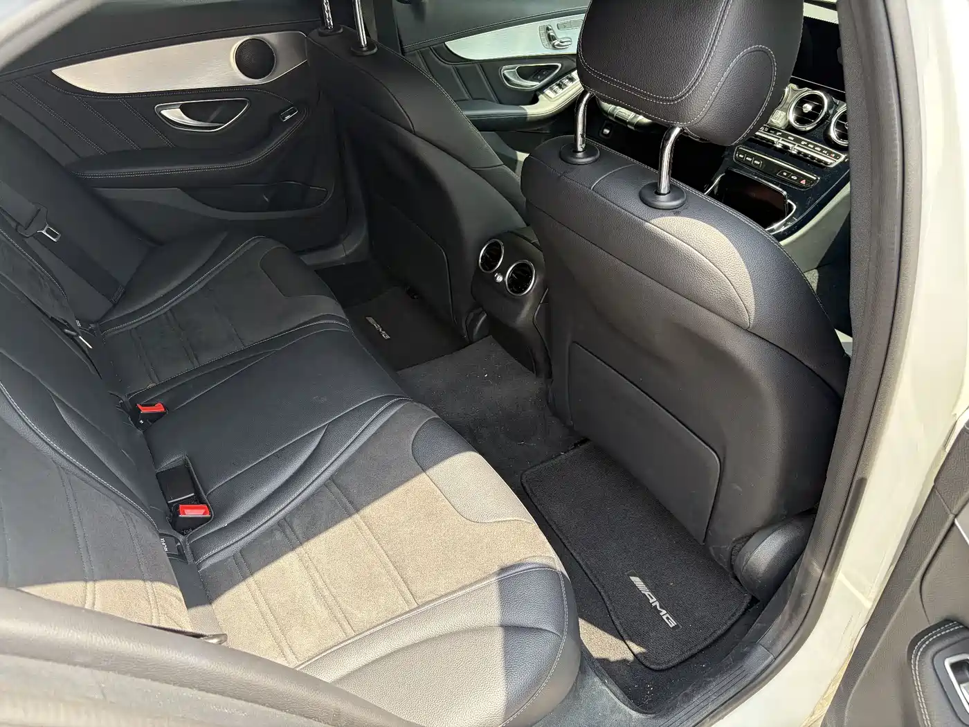 Mercedes-Benz C-Class AMG 2019 AMG C 63 фото 3