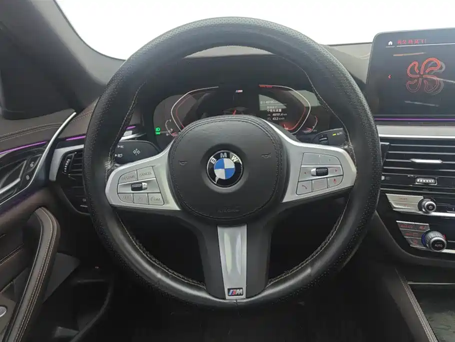 BMW 5 Series 2022 Model Second Facelift 525Li M Sport Package фото 15